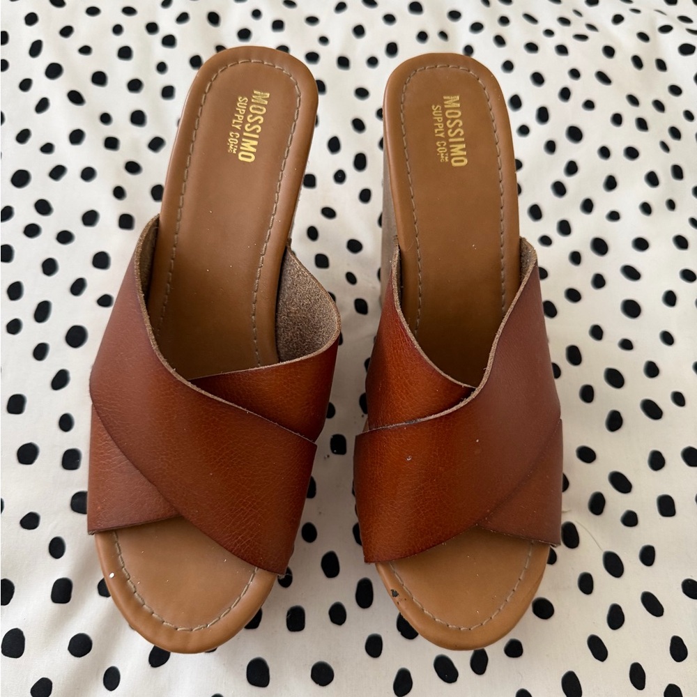 Mossimo Supply Co. Women's Tan Mules